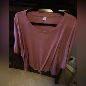 Old Navy Active Top 🦩